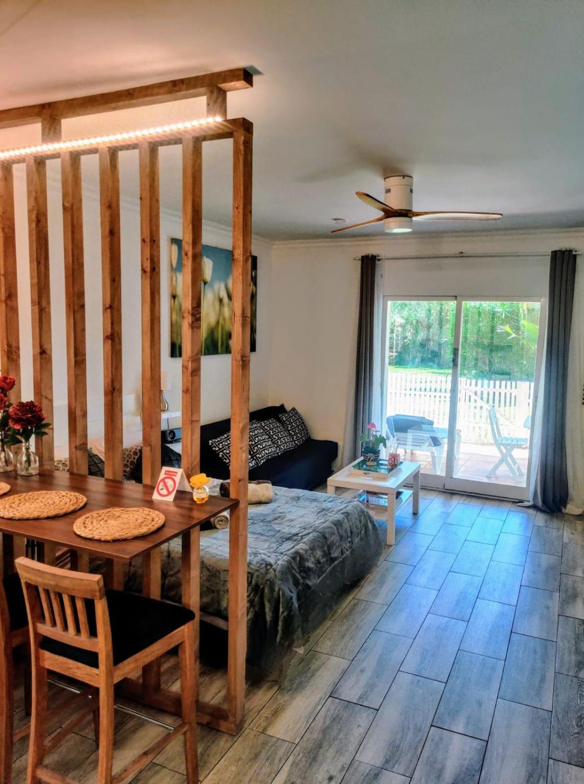 Puerto Banus Near Beachfront, Sunny Terrace, Pool, Tennis Court, Parking And Movies Projector * Marbella