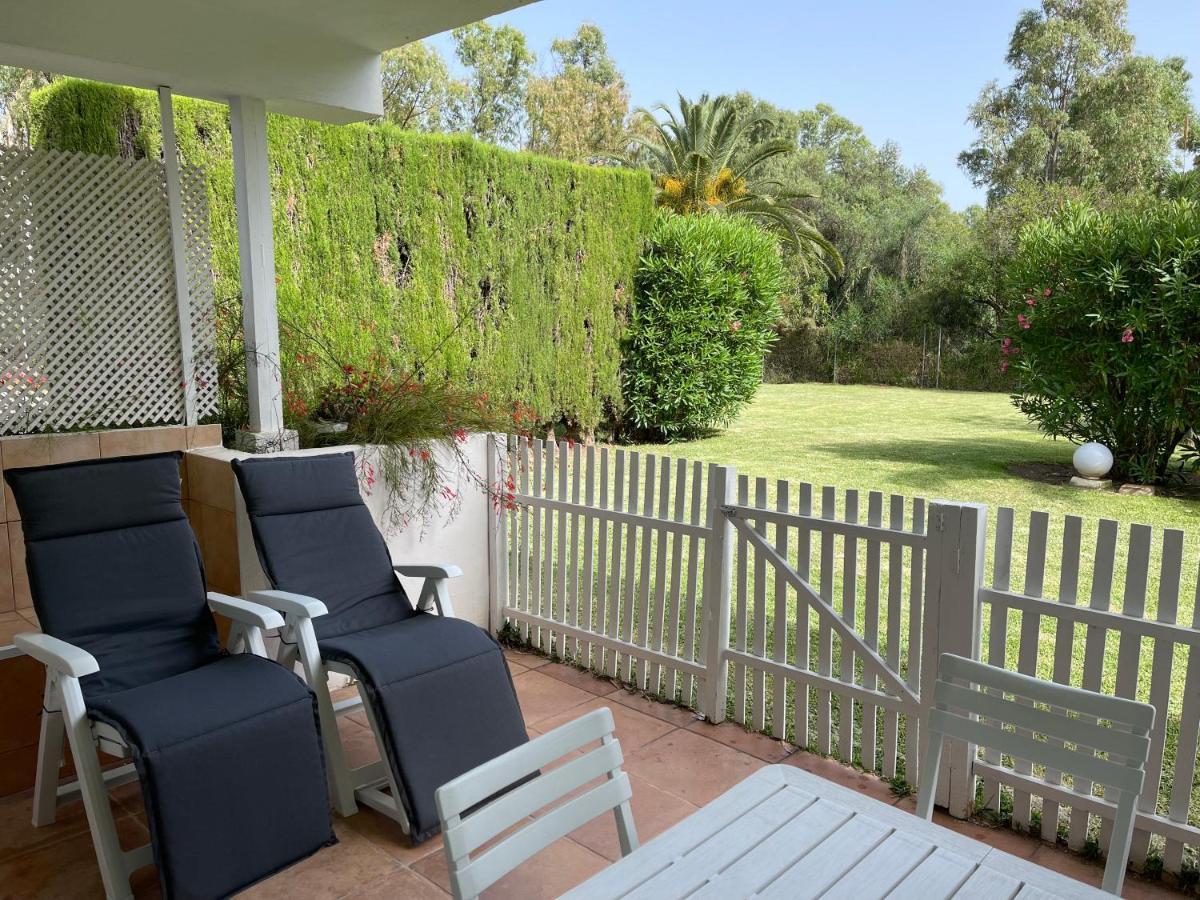 Puerto Banus Near Beachfront, Big Sunny Terrace, Pool, Tennis Court, Parking & Movies Projector